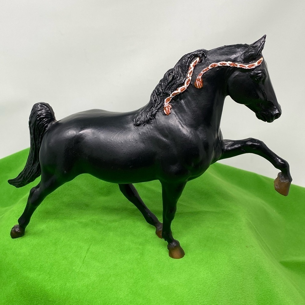 Breyer Traditional Midnight Sun Tennessee Walking Horse Red White Ribbon #60